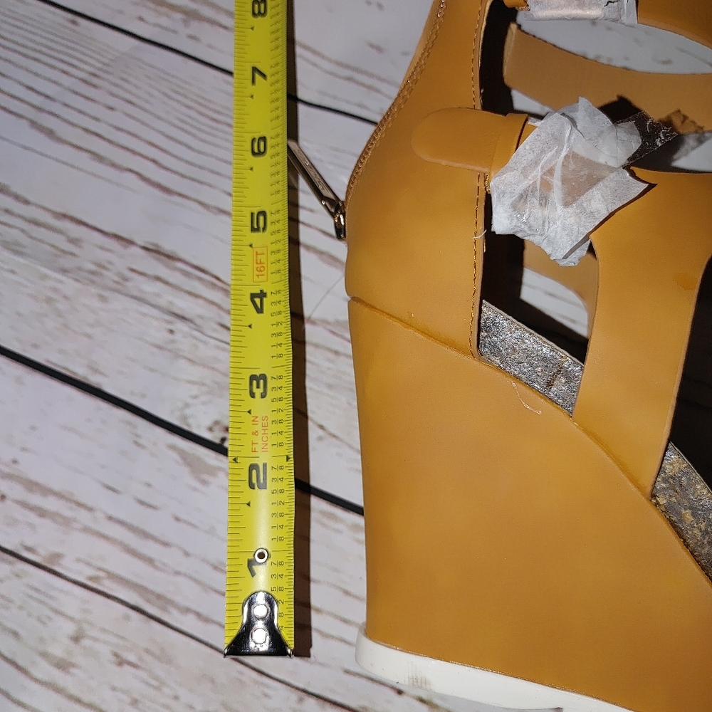 Wedges - Picture 3 of 6